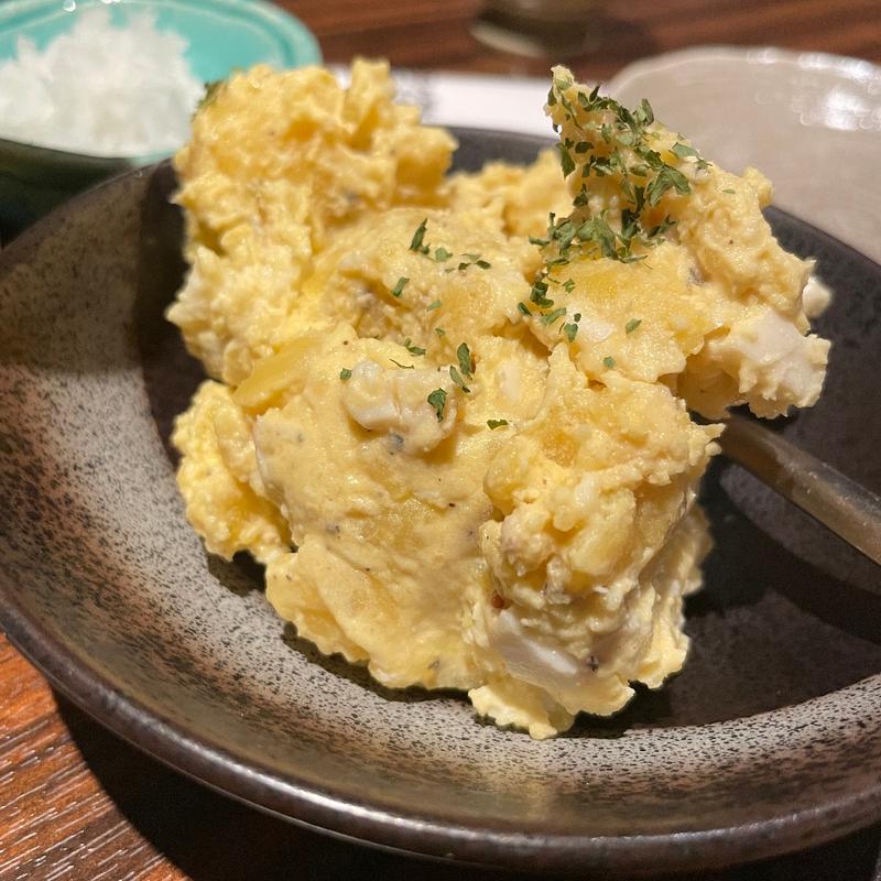 インカの目覚めポテサラ(焼き鳥とワイン＋ビストロおでん 3B)