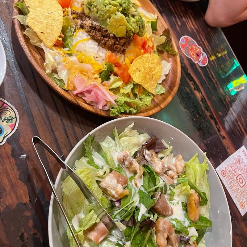 グリルチキンサラダ(ソーハム)