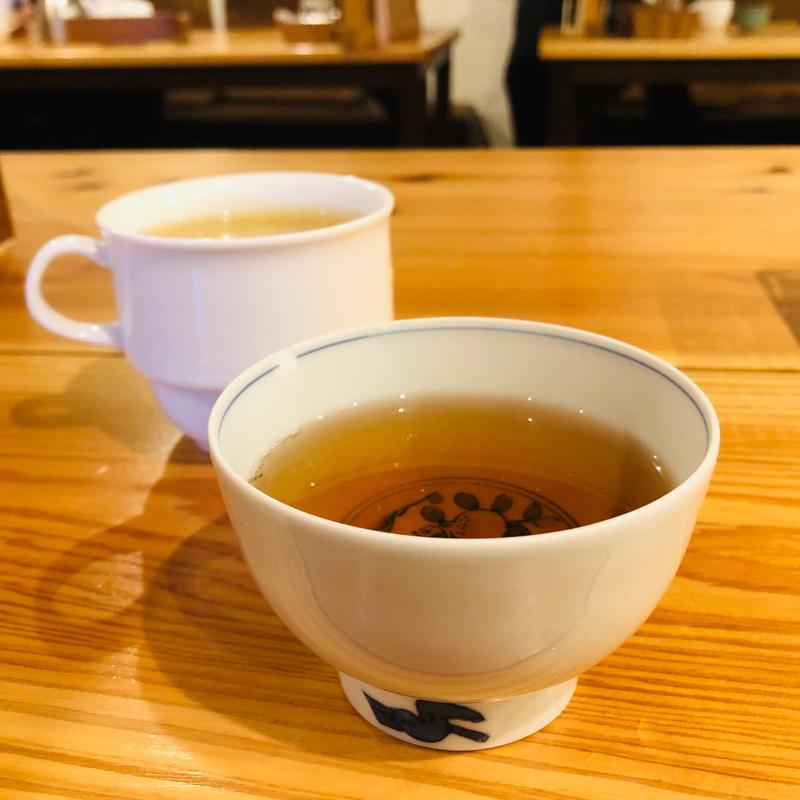 黒烏龍茶(家常菜 博朱)