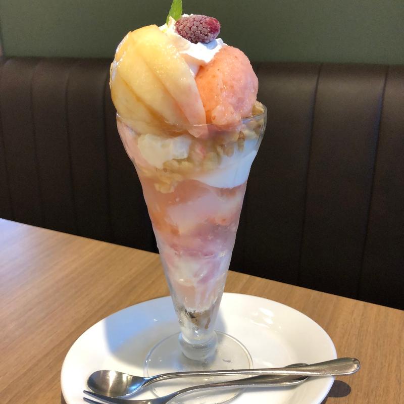 フレッシュ桃のザ・サンデー（ティータイムセット）(デニーズ 竹の塚店 )