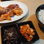 ホルモン定食(ホルモン焼肉 ビーフ苑 （ほるもんやきにくびーふえん）)