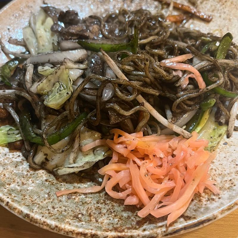 黒焼きそば(昼からひとやすみ 秋津店)