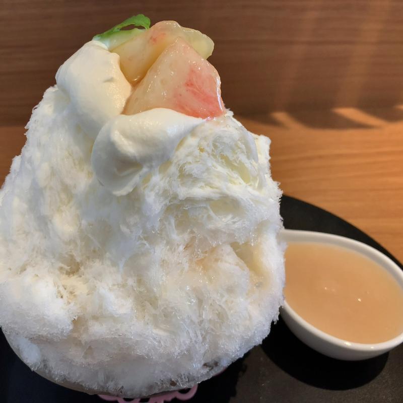 もっと！もっと！！濃いまろピーチ(天然氷 かき氷専門店 きらきら星)