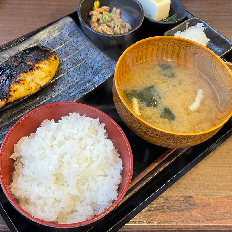本さわら西京漬け定食(しんぱち食堂プリンセス通り店)