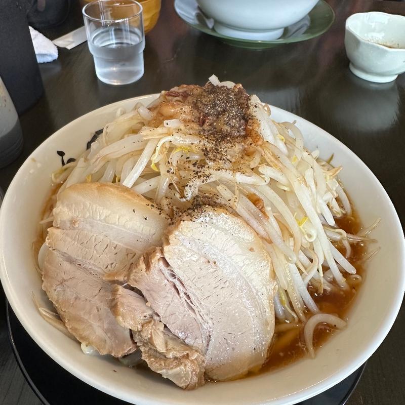 醤油ラーメン(平麺)(らー麺 純)