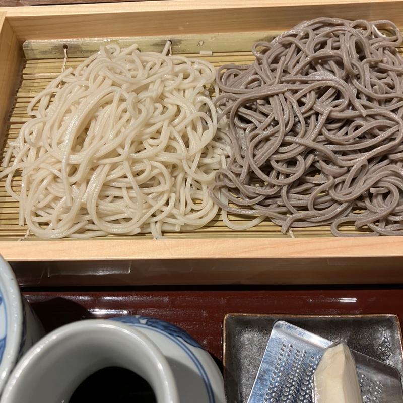 あい盛り山わさび蕎麦(豆皿料理・酒 そばまえ)