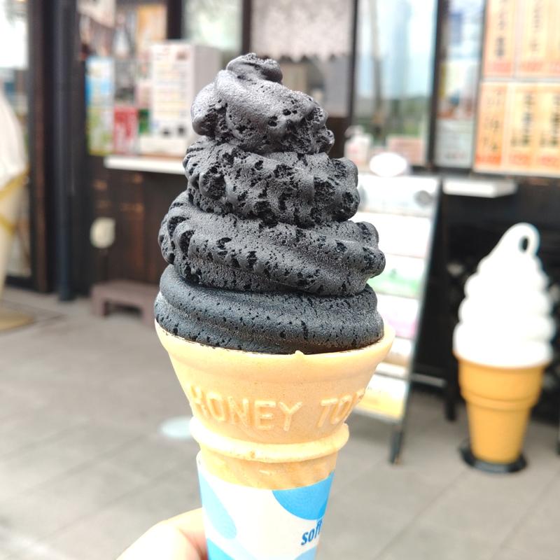 黒バニラ(道の駅 平泉 レストラン)