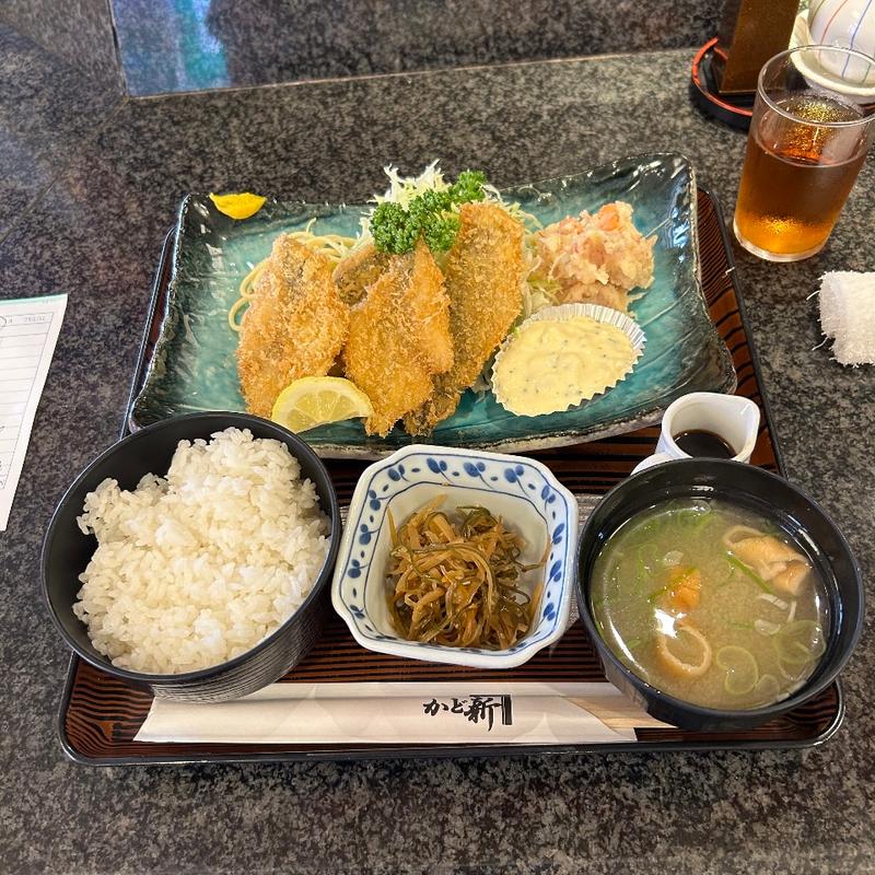 （生）鯵フライ定食　ポテトサラダ付(串焼うなぎ活魚 かど新 西口店)