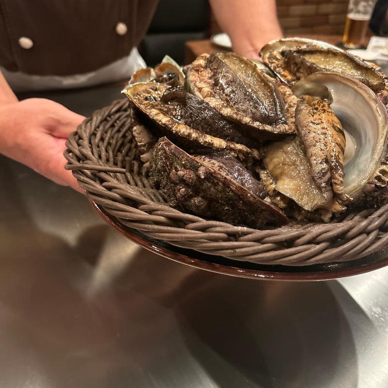 国産天然黒鮑ステーキ(ビフテキのカワムラ 東京銀座店)