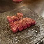 最優秀賞神戸ビーフテーキ【雌牛】　ロース100ｇ(ビフテキのカワムラ 東京銀座店)