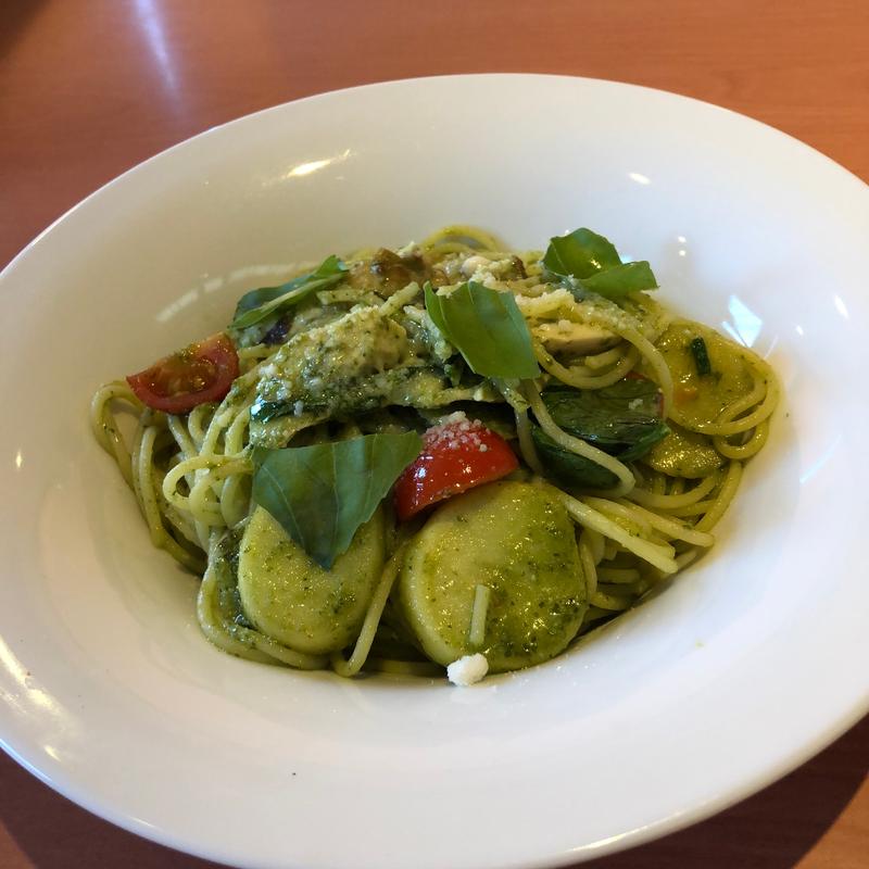 ハーブ鶏とポテトのジェノベーゼ（昼デニパスタ・ライスプレートセット）(デニーズ三郷店)