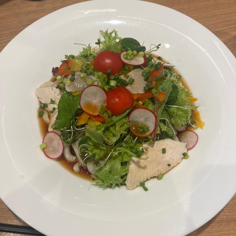 サラダうどん(ポン酢)麺大盛り(人宿町うどん 8)