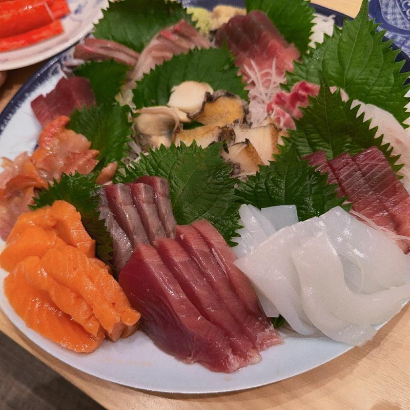 刺身盛り合わせ(魚ケイ)