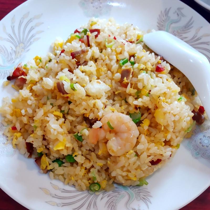 五目チャーハン(誠香園)