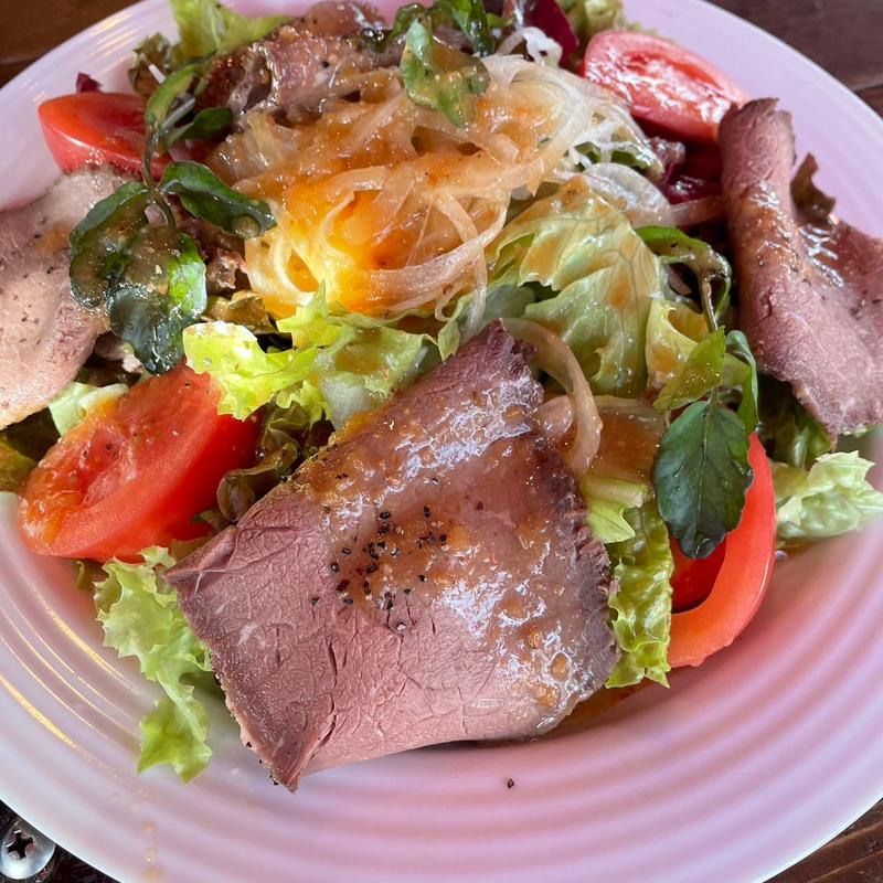 ローストビーフサラダ(舶來グリル

)