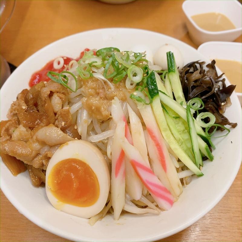 冷やし中華(味噌ラーメン 百庵 西新宿店)
