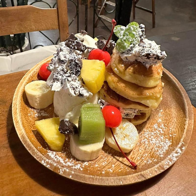 クッキーアーモンドクリームのパンケーキ(シェブロンカフェ （SHEVRON CAFE）)