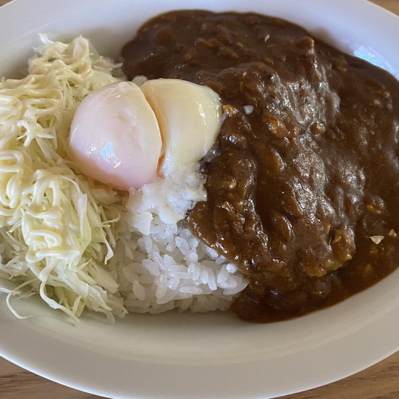 辛口カレーライス温玉のせ(えんがわ)