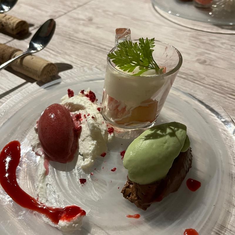 (ユーロダイニング クラレット （ｅｕｒｏ ｄｉｎｉｎｇ ｃｌａｒｅｔ）)