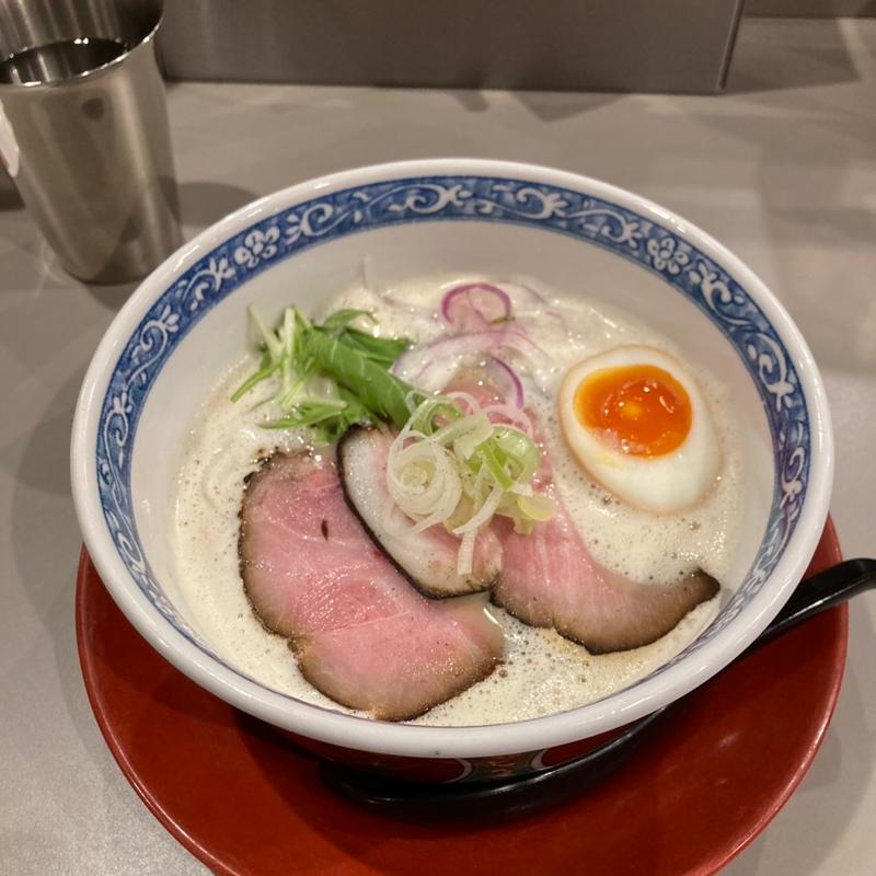 (ラーメンは飲み物だがや。)