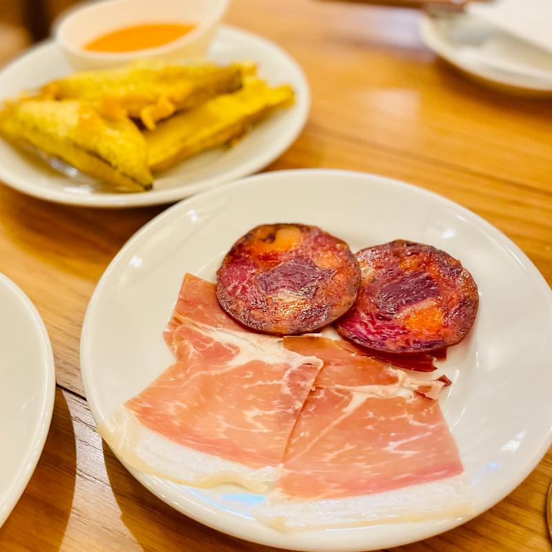 パエリアランチセット　タパス(バル ポルティージョ （Bar Portillo）)