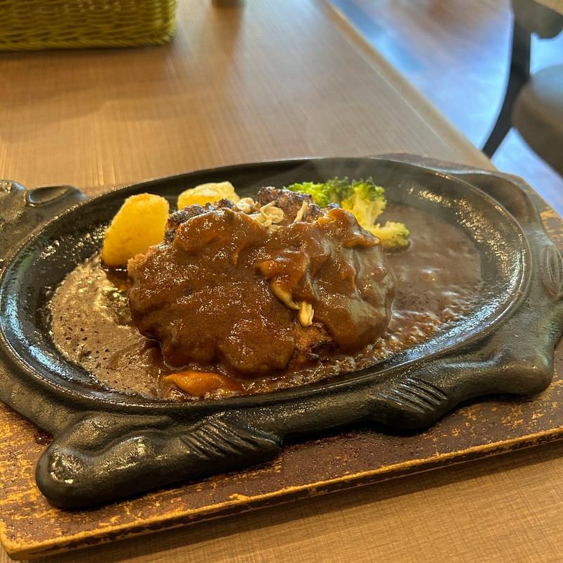 フォルクスハンバーグステーキ(フォルクス イースト21店)