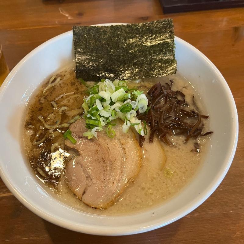 白豚骨(山嵐天上天下龍我独尊(ヤマアラシテンジョウテンゲリュウガドクソン))