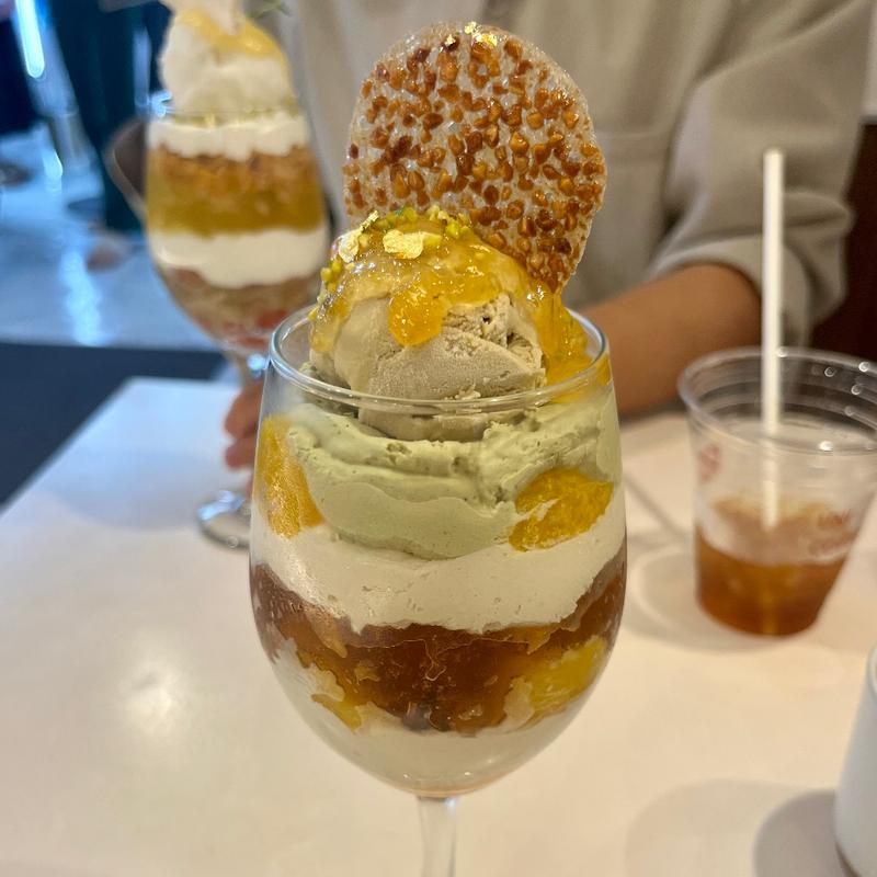 大人のパルフェ　ピスタチオ(Salon de Parfait by UNI COFFEE ROASTERY)