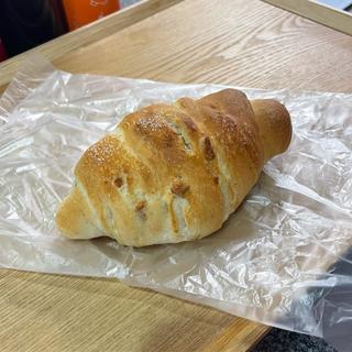 塩くるみパン(リトルマーメイド 御茶ノ水神保町店)