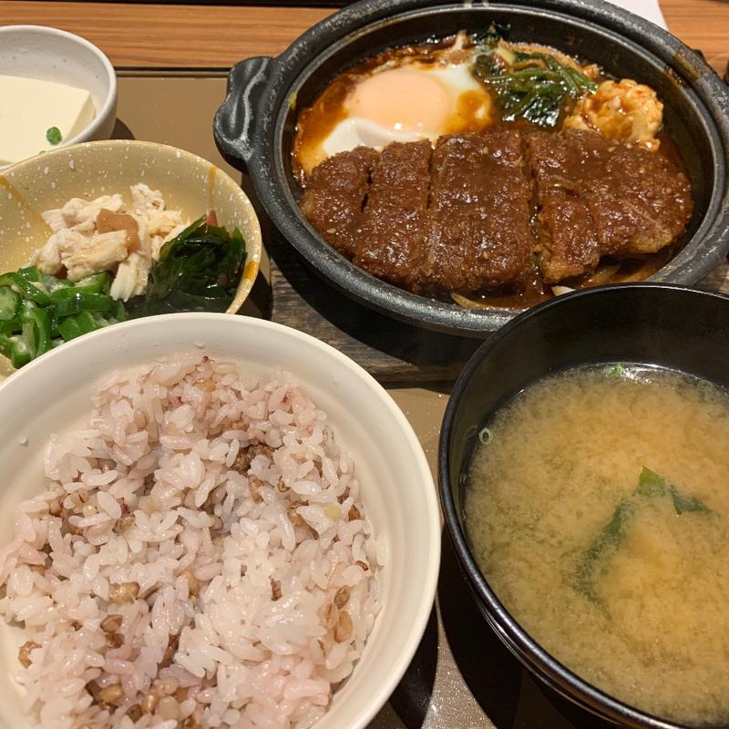 (やよい軒 久御山店 （やよいけん）)