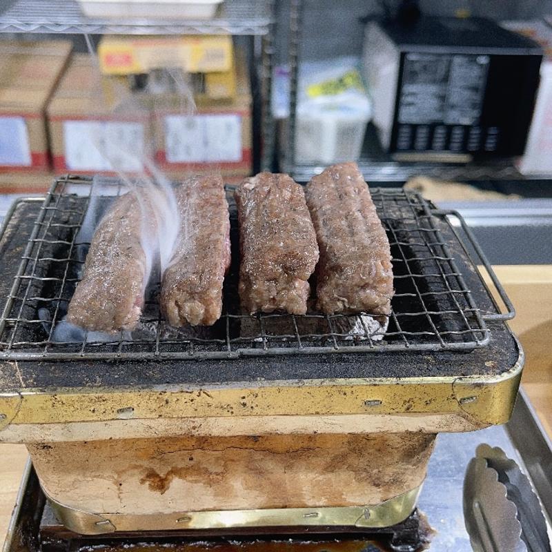 サムライハンバーグ(山梨家系元祖炭焼きハンバーグ サムライハンバーグ)