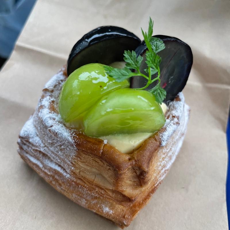 (トラン・ブルー )