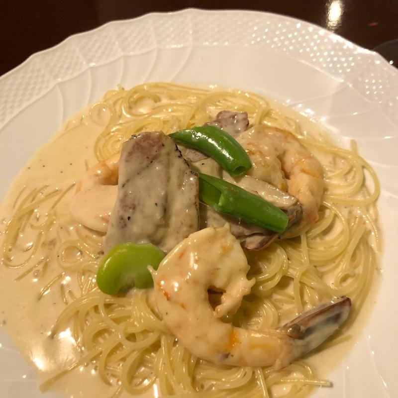 ボルチーニと天使の海老(マ・カシェット ワイン＆米沢牛A5ステーキ)