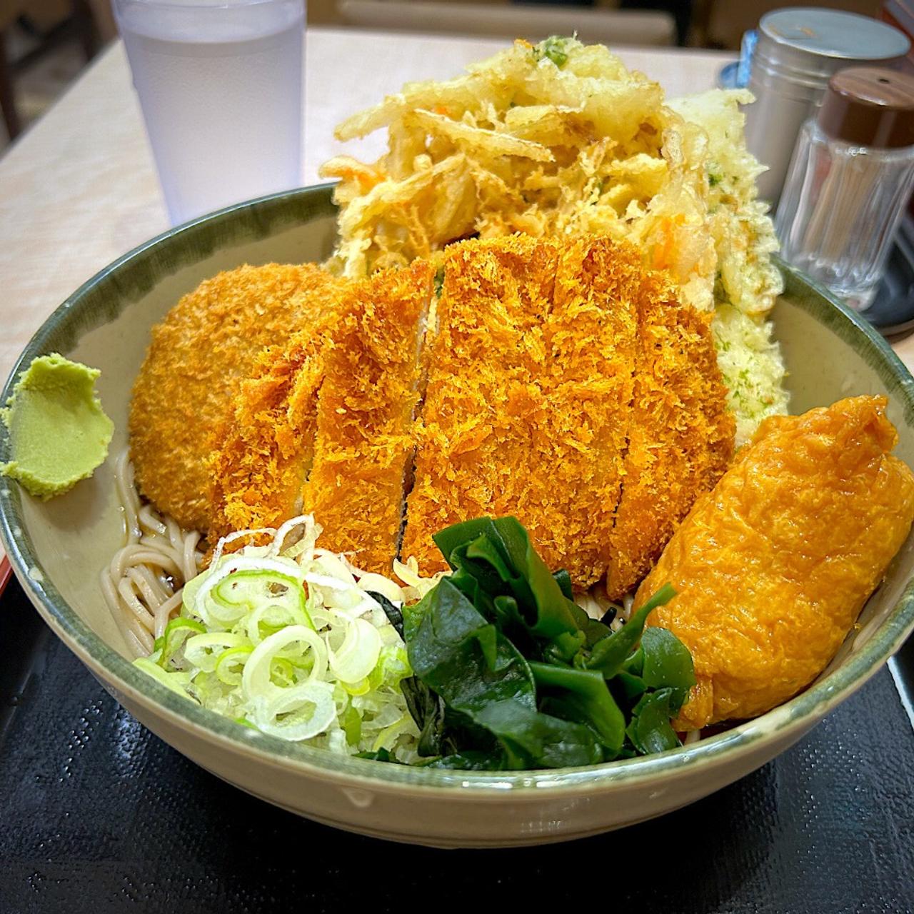 箱根そばスペシャル(名代 箱根そば 狛江店)の口コミ一覧 おいしい！が増えるグルメアプリ「SARAH」