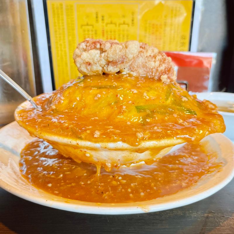 ニラ豚ジャージャー天津飯(麺飯店 俵飯)