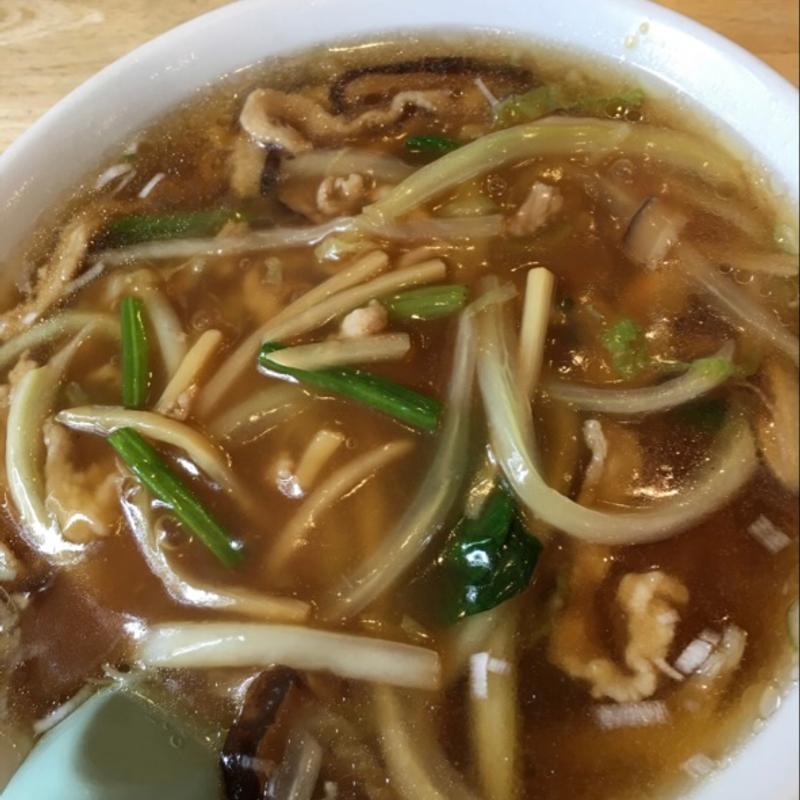 豚肉細切ラーメン(中華料理なるみ)