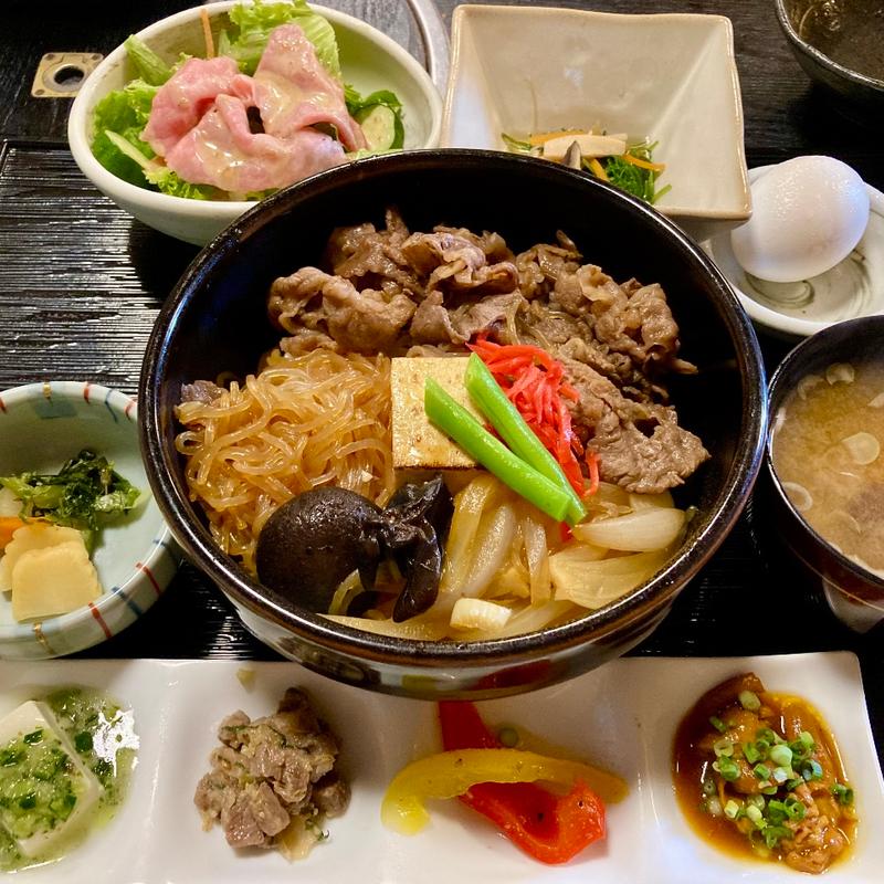 おおき御膳（米沢牛すき焼き丼）(米沢牛 牛鍋おおき)