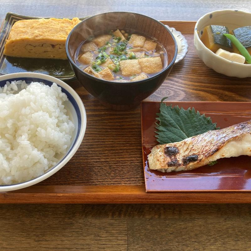 本日のお昼ごはん(サンカク窓)