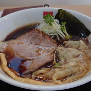 いわきブラックわんたん麺(麺や壱虎)
