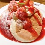 ストロベリーパンケーキ(Merengue 渋谷店)