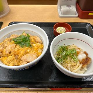 (なか卯 所沢東町店)