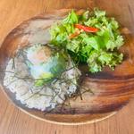 牛肉とアボカドの醤油漬け(バルボラッチョ)