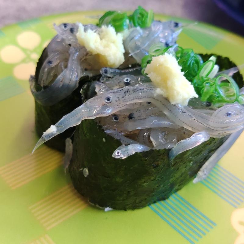 生しらす(回転寿司 魚どんや （さかなどんや）)