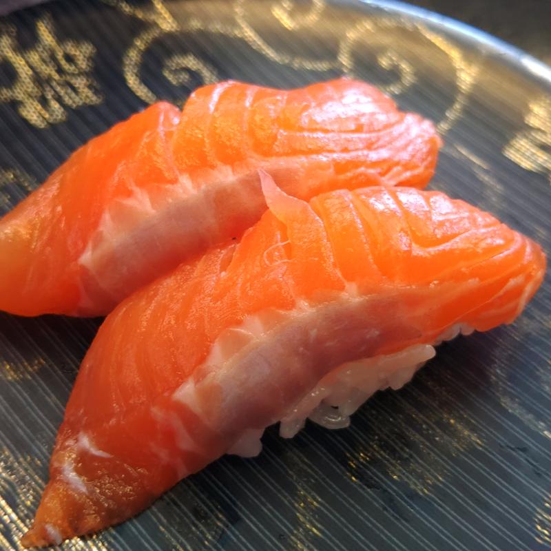 サーモン(回転寿司 魚どんや （さかなどんや）)