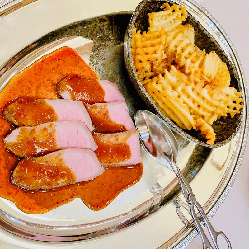 ローストビーフ　ガーリックソース(ホテル カデンツァ　ルミエール)