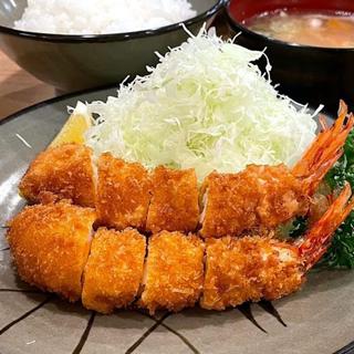 海老フライ定食(美とん)