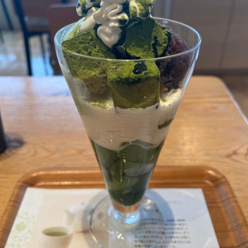 抹茶生チョコパフェ(nana's green tea キラリナ京王吉祥寺店)