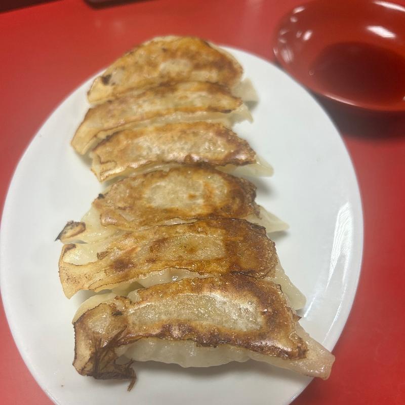ギョーザ(赤玉ラーメン 枚方本店)