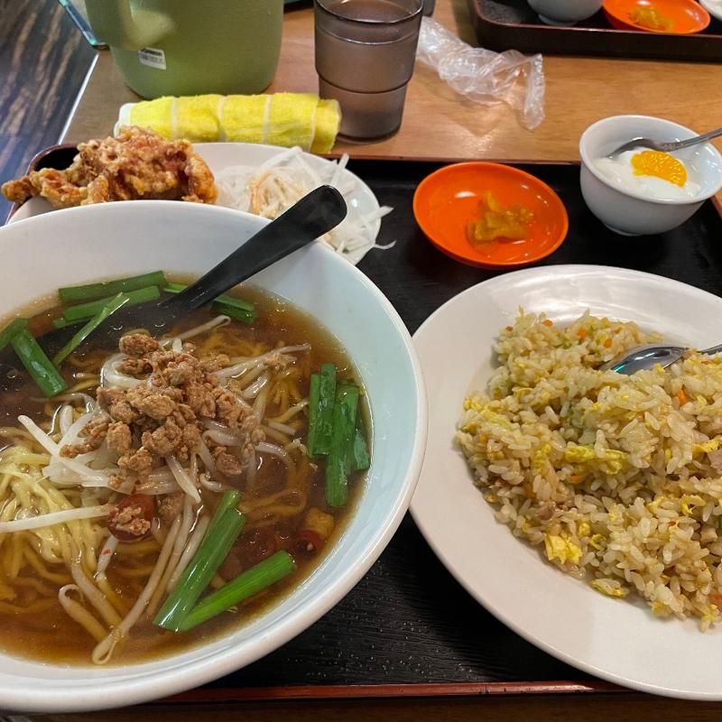 チャーハン、ラーメンセット(四季紅 )