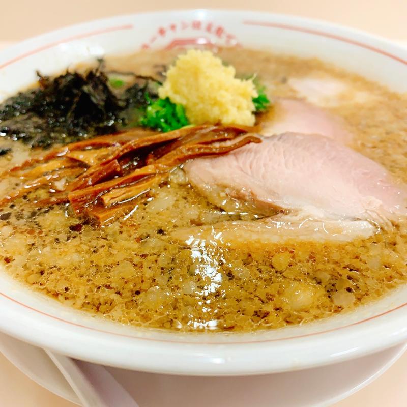 背脂煮干しラーメン(我武者羅蒲田店)